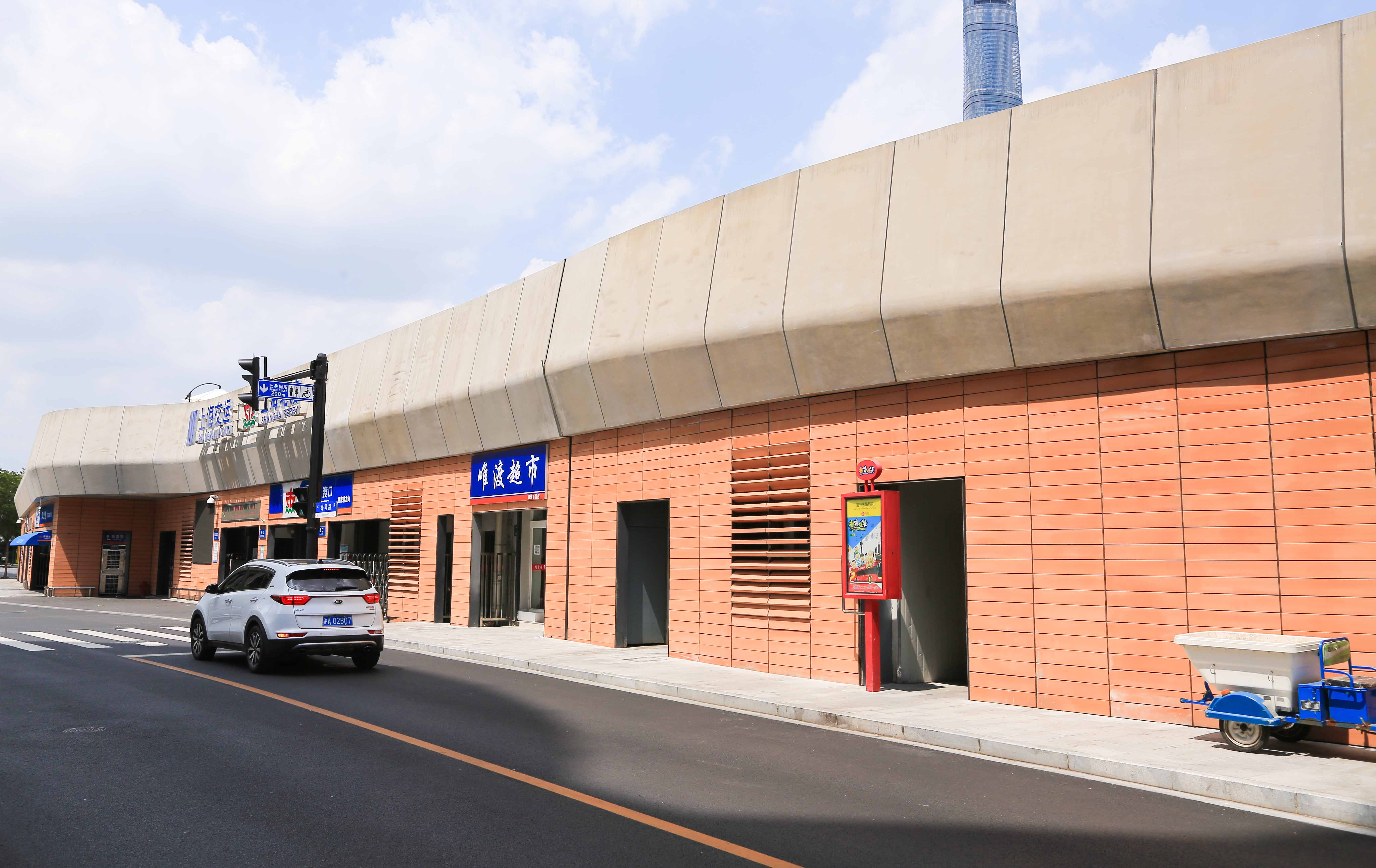 上海復興路輪渡站(GRC景觀帶)